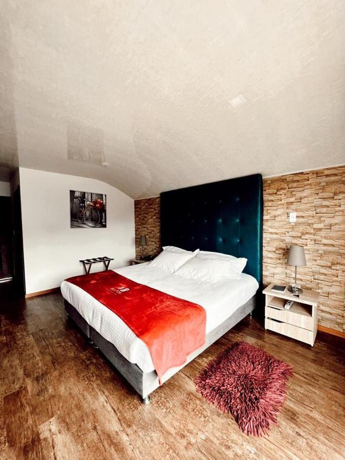 Big Day Hotels-Lago De โตตา ภายนอก รูปภาพ