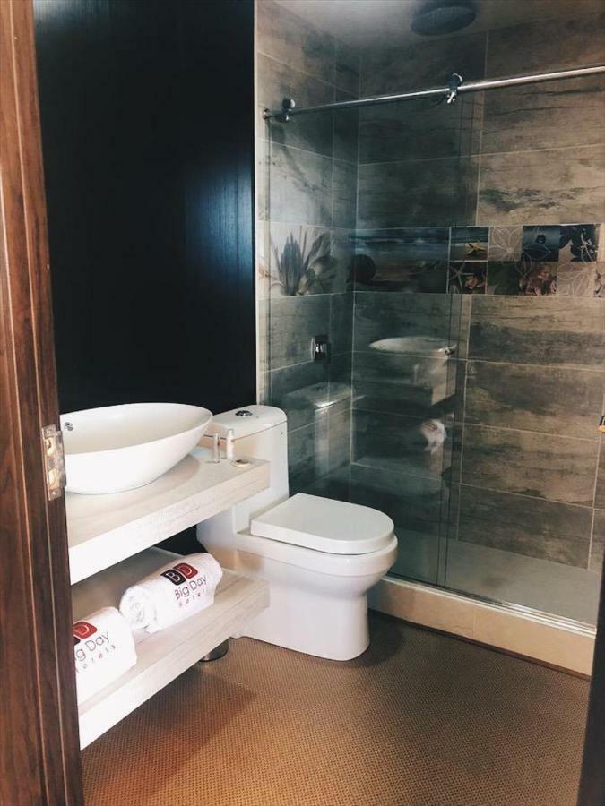 Big Day Hotels-Lago De โตตา ภายนอก รูปภาพ